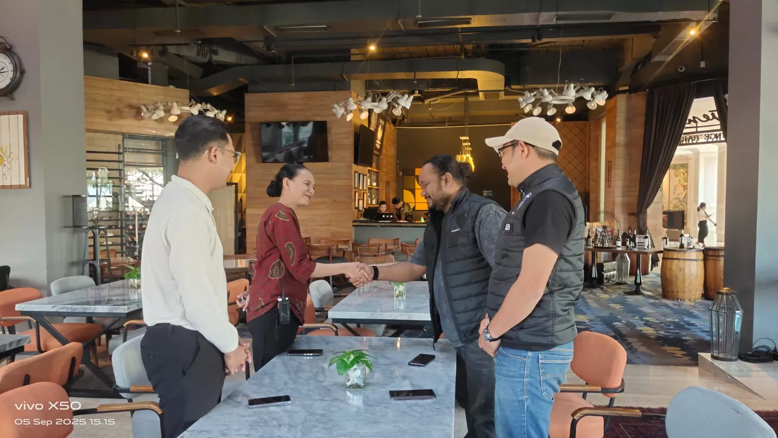 Dukungan Java Paragon Surabaya Kejutan HUT ke 6 KJJT 2025