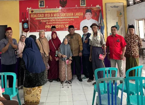 Santuni Lansia: Pranoto DPRD Kudus Buktikan Janji Bukan Sekadar Politik