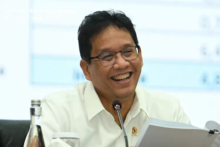 Jarak Misterius Purbaya Luhut di Kabinet Ada Apa Sebenarnya