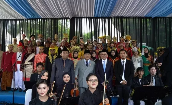 Prabowo Paduan Suara Momen Haru di Cibinong Ada Apa Setelah Upacara