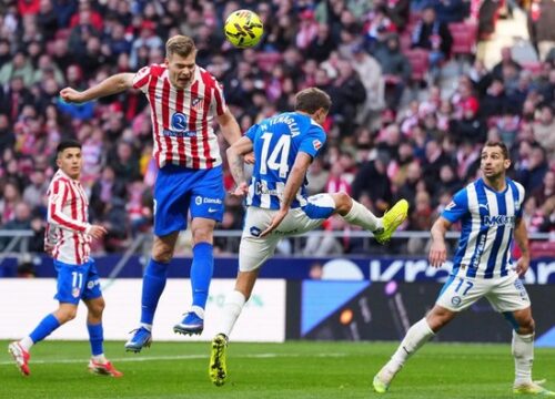 Sundulan Sørloth Selamatkan Muka Atletico: Los Colchoneros Menang Tipis 1-0 Atas Alavés