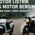 Motor listrik dan motor bensin berdampingan, menggambarkan perbandingan perawatan dan biaya