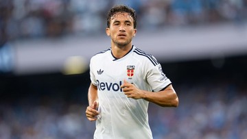 Luis Milla Manzanares Jadi Gelandang Andalan Como