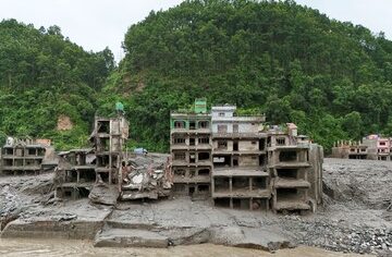 Ilmuwan: Banjir Nepal Dipicu Longsor Lereng Gletser Puluhan Tahun Lalu