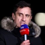 Neville Yakin Pertahanan Kokoh Bawa Arsenal Juara Liga Inggris