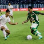Bernardo Tavares Kecewa Persebaya Gagal Pertahankan Keunggulan