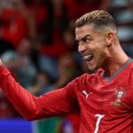 Legenda Brasil Romario Beri Simpati Sekaligus Tantang Cristiano Ronaldo