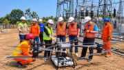PT Duta Topkey Energi Rilis Inovasi Drone Cleaning Insulator Pemeliharaan Jaringan Transmisi Listrik