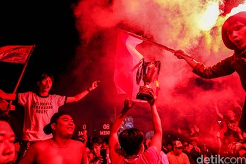 Euforia Timnas Juara di Bundaran HI Warnai Kemenangan Indonesia