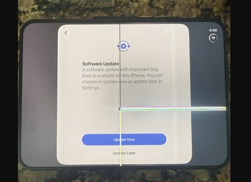 Laporan Crackgate Layar iPhone Duo Jadi Perbincangan Fans Samsung