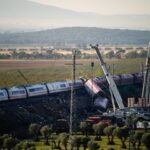 Tragedi Kereta Cepat Spanyol: Dua Kereta Bertabrakan di Madrid