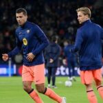 De Jong Tanggapi Persaingan dengan Rodri di Barcelona
