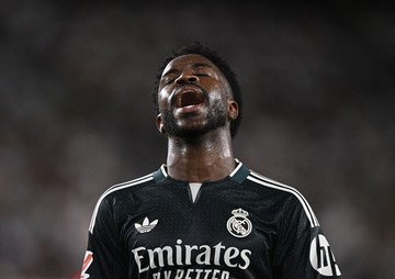 Jose Mourinho Sedih Melihat Penurunan Performa Vinicius