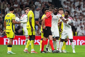 Vinicius Dikartu Merah, Antonio Ruediger Tahan Sang Winger