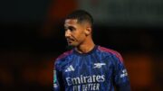Alasan William Saliba Tidak Ada di Foto Skuad Arsenal Terbaru
